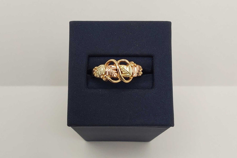 Women's Ring - Black Hills Gold 10k (.417) 3.06 grams Size 7.5