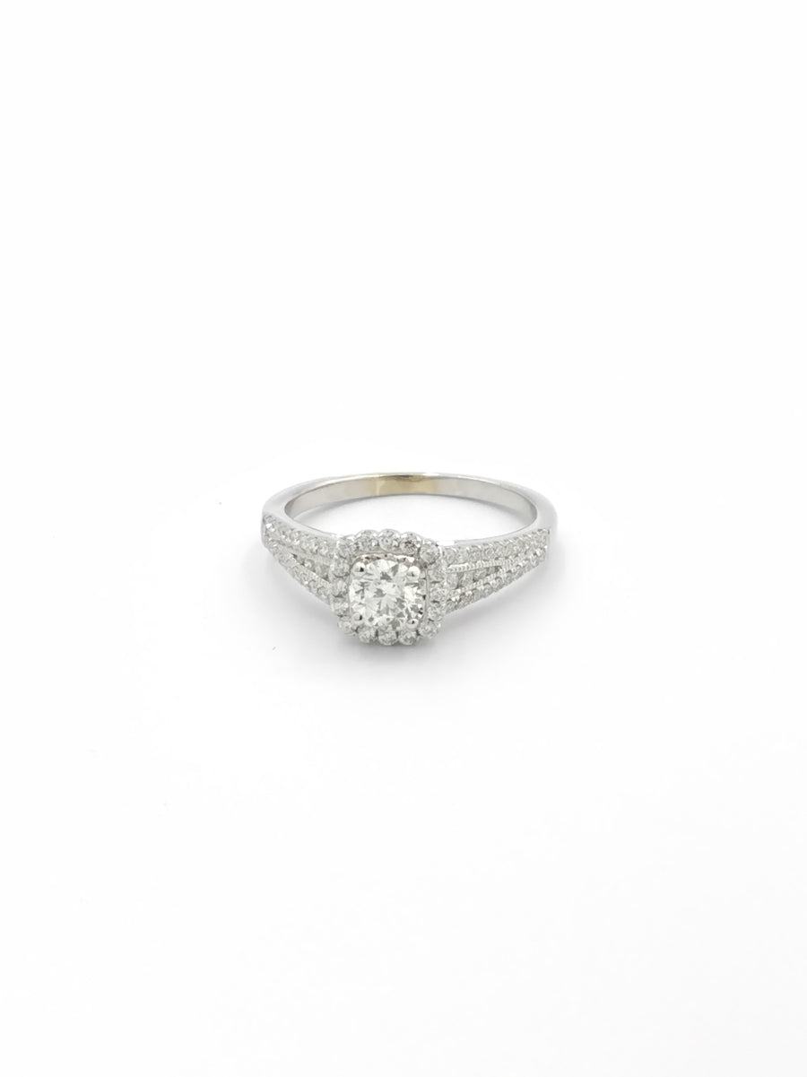Women's Ring - White Gold 14k (.585) 4.4 grams Size 9