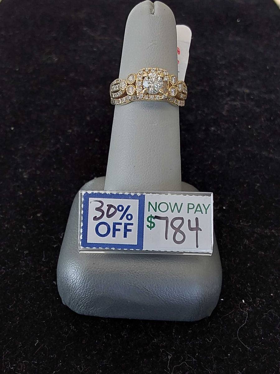 Ring - Wedding Set - Yellow Gold 10k (.417) 5.1 grams Size 5.5