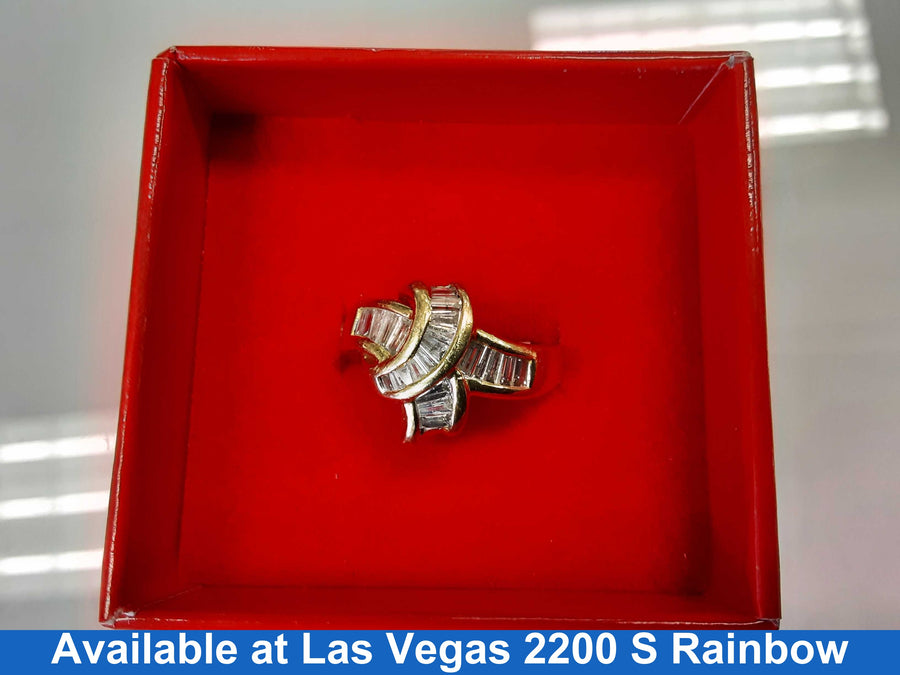 Women's Ring - Yellow Gold 18k (.750) 5.9 grams Size 6