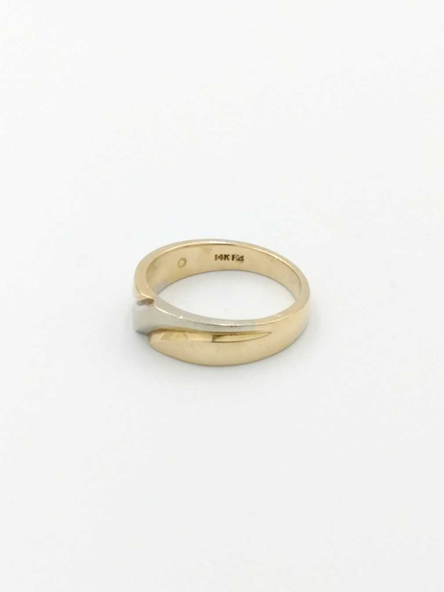 Ring - Wedding Band - Yellow Gold 14k (.585) 7.8 grams Size 10.5