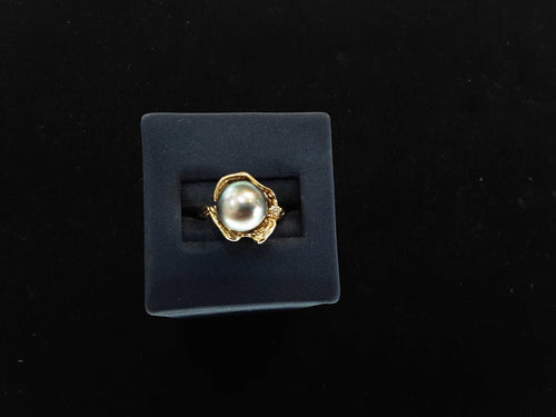 Women's Ring - Yellow Gold 14k (.585) 5.9 grams Size 6