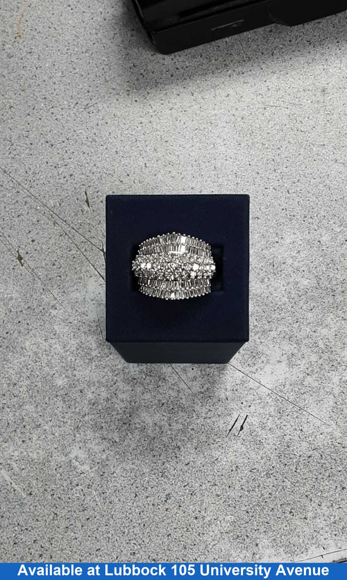 Women's Ring - White Gold 14k (.585) 8.5 grams Size 7