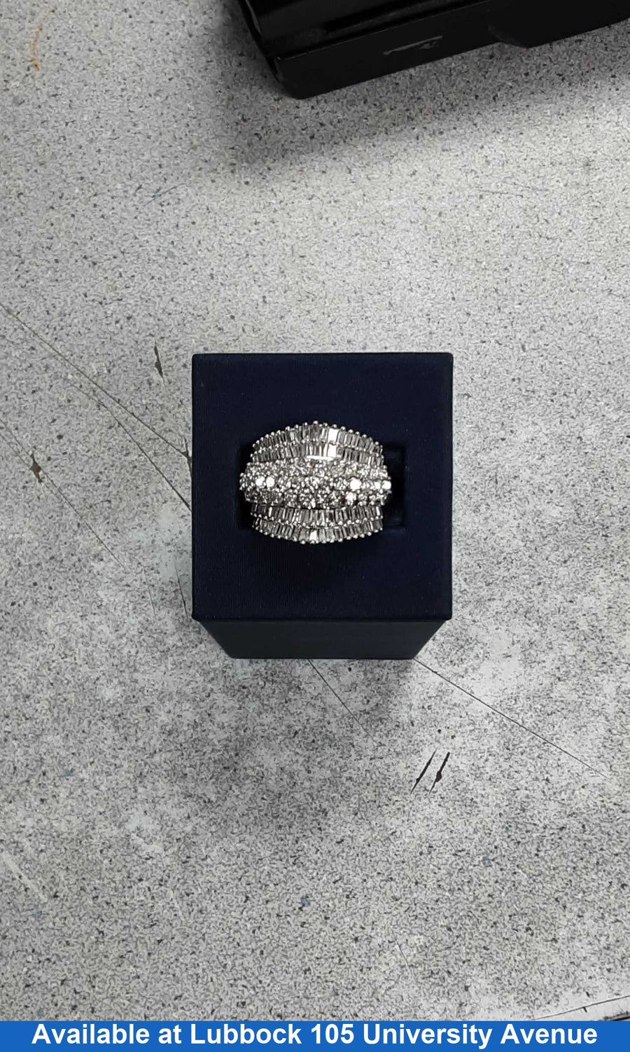 Women's Ring - White Gold 14k (.585) 8.5 grams Size 7