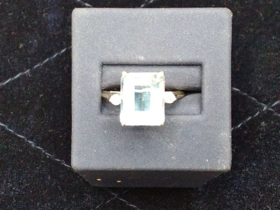 Women's Ring - White Gold 14k (.585) 4.6 grams Size 11