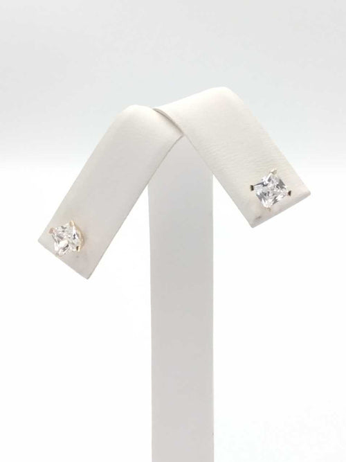 Single Stud Earring - Yellow Gold 10k (.417) 0.6 grams