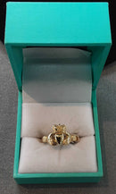 Women's Ring - Yellow Gold 14k (.585) 4.6 grams Size 6.5