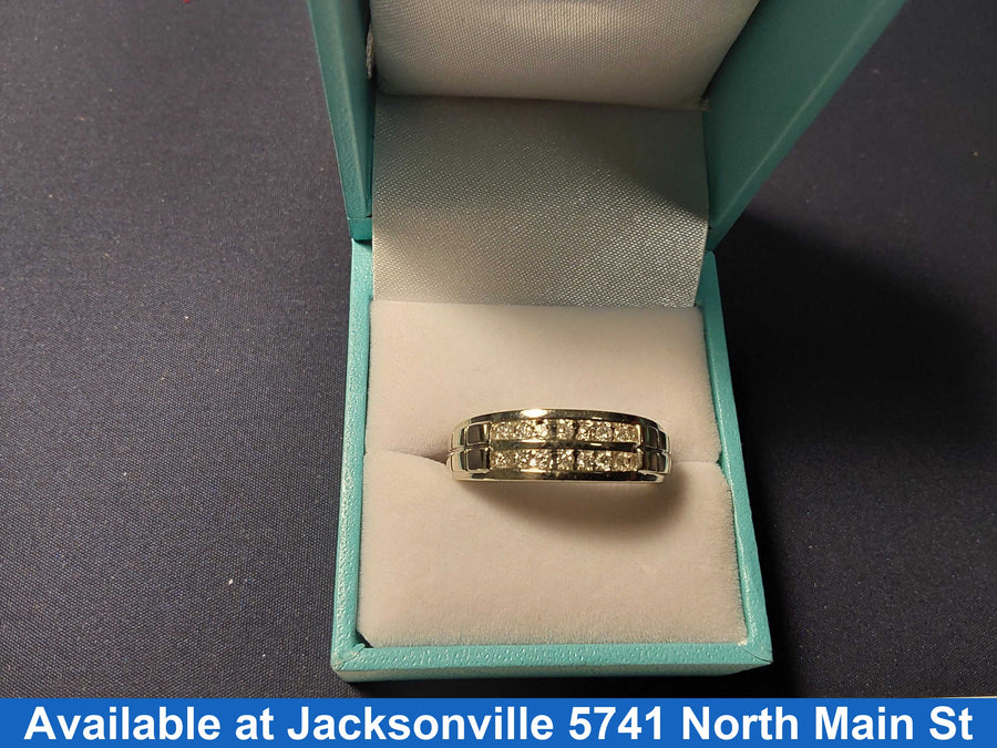 Men's Ring - White Gold 10k (.417) 4.8 grams Size 10