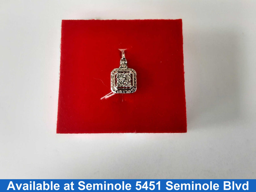Diamond Pendant - Silver 1.4 grams