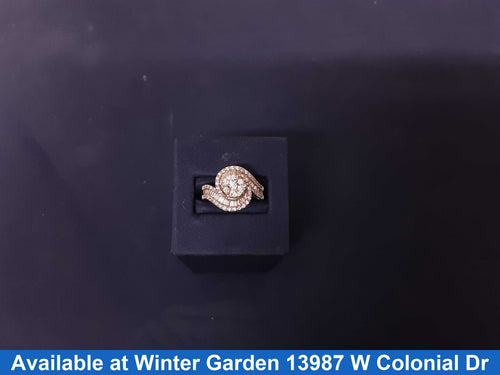 Women's Ring - White Gold 14k (.585) 6.5 grams Size 7