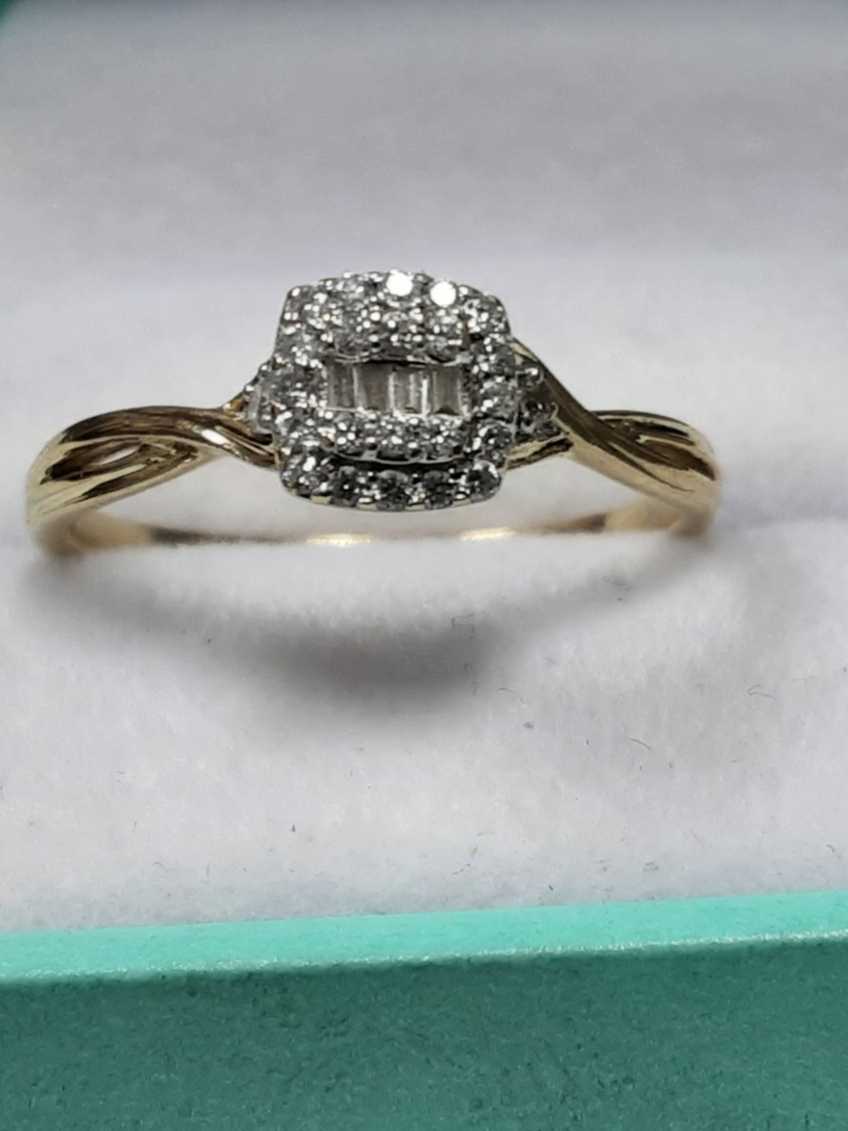 Ring - Engagement Set - Yellow Gold 14k (.585) 2 grams Size 7.5