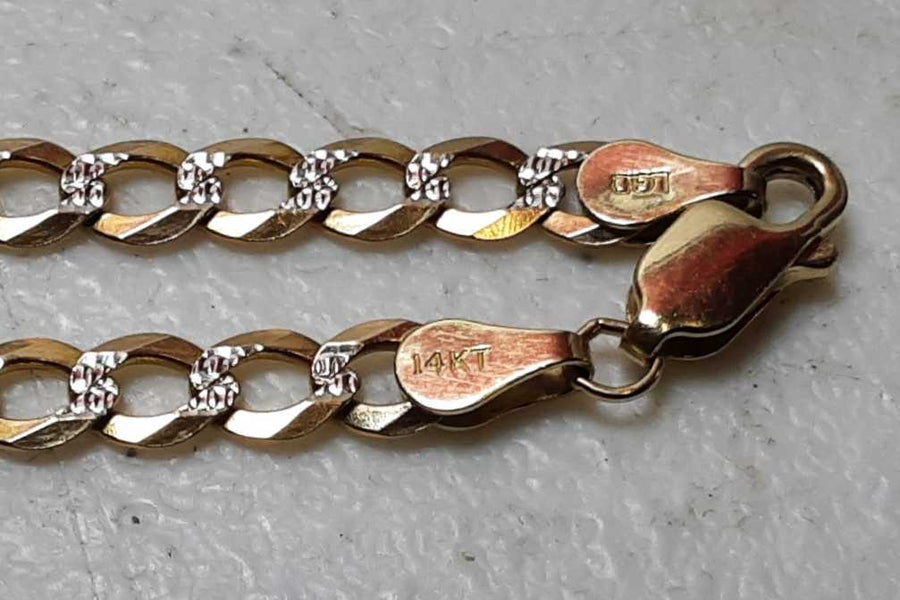 Chain - Yellow Gold 14k (.585) 13.3 grams 22 inch