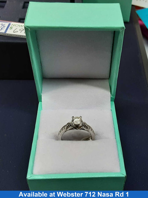 Women's Ring - White Gold 14k (.585) 3 grams Size 5