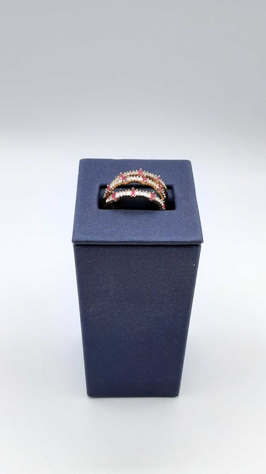 Women's Ring - Yellow Gold 10k (.417) 3.5 grams Size 8.5