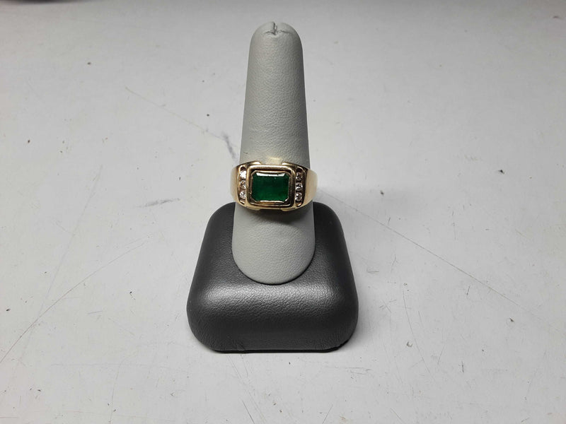 Yellow Gold 14k (.585) 8.5 grams Size 9