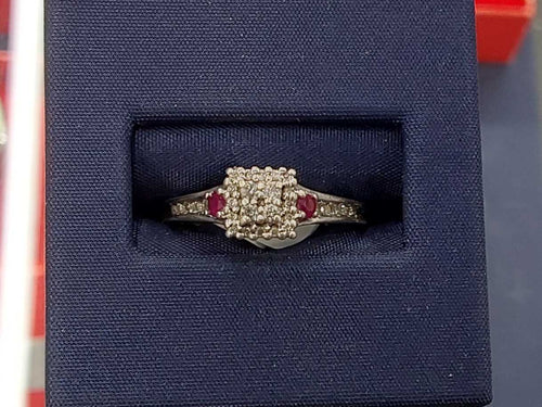 Women's Ring - Silver 2.5 grams Size 9.5