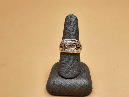 Men's Ring - Yellow Gold 10k (.417) 8 grams Size 8