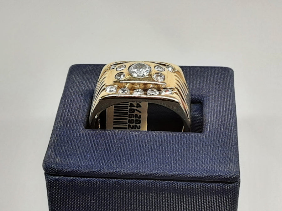 Men's Ring - Yellow Gold 10k (.417) 7.9 grams Size 10.5