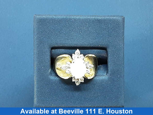 Women's Ring - Yellow Gold 14k (.585) 7.5 grams Size 8