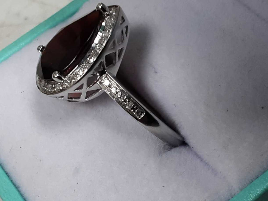 Women's Ring - White Gold 14k (.585) 3.3 grams Size 7.5