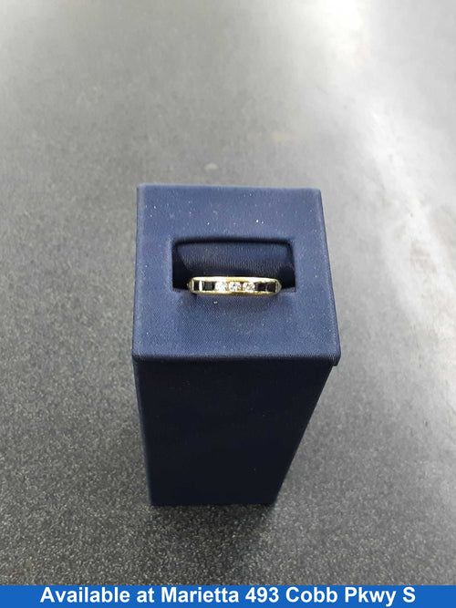Women's Ring - Yellow Gold 18k (.750) 3.3 grams Size 5