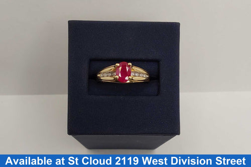 Women's Ring - Yellow Gold 14k (.585) 3.49 grams Size 7.5