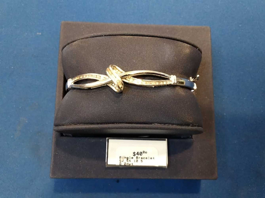 Bangle Bracelet - Silver 10.5 grams 6 inch