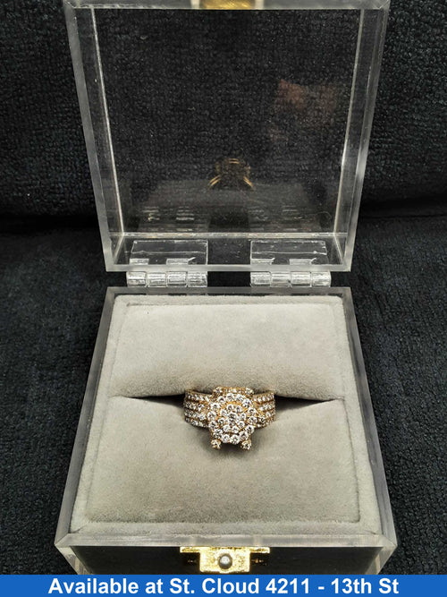 Woman's Diamond Ring