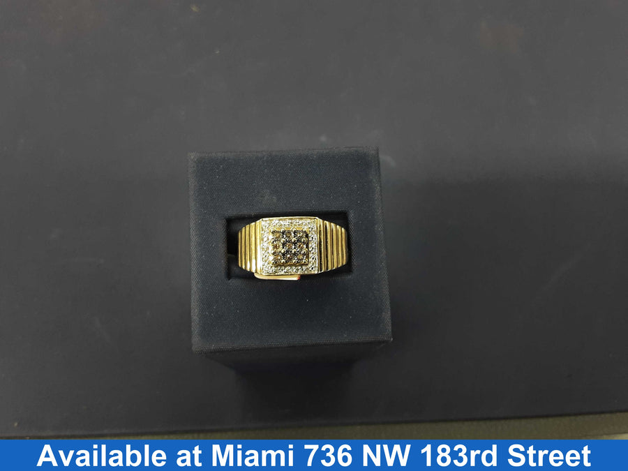 Men's Ring - Yellow Gold 10k (.417) 5.8 grams Size 10