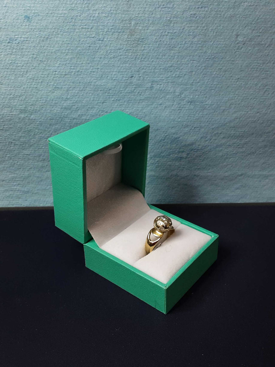 Women's Ring - Yellow Gold 10k (.417) 2.8 grams Size 6