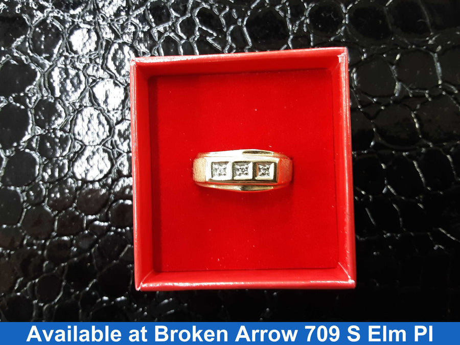 Men's Ring - Yellow Gold 10k (.417) 3 grams Size 12