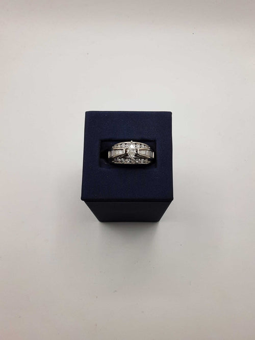 Women's Ring - Solitaire - White Gold 14k (.585) 7.5 Grams Size 7