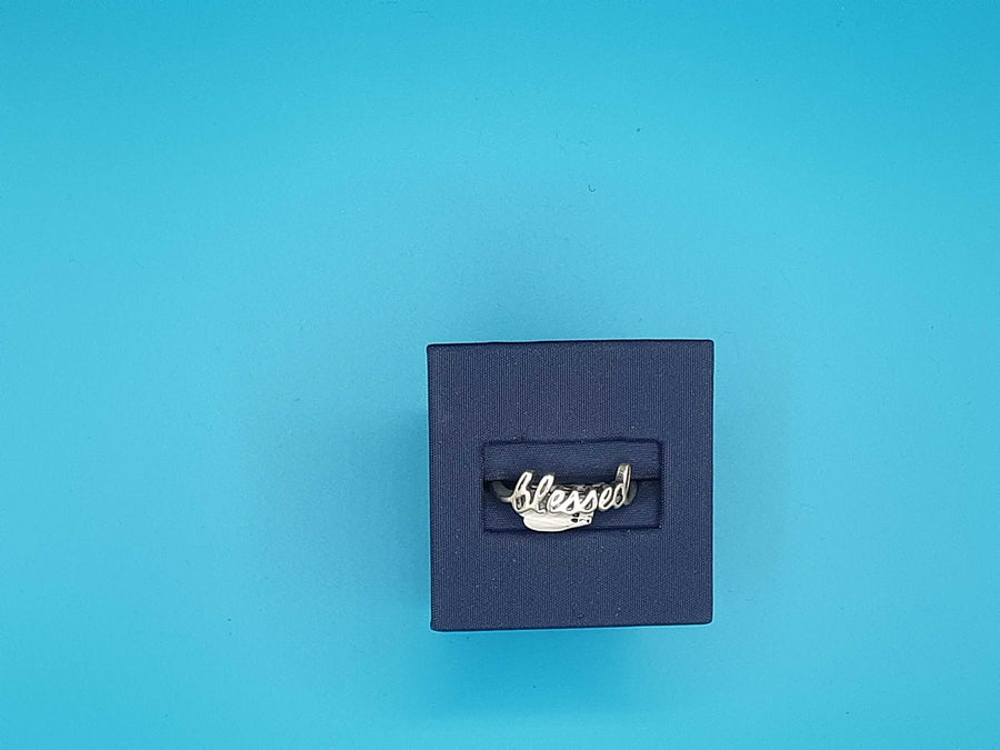 Women's Ring - Silver 2.4 grams Size 8