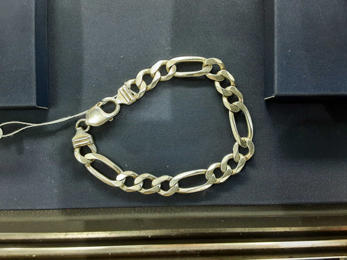 Cuban Link Bracelet - Silver 23.4 grams 8 inch
