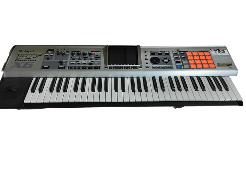 Roland Fantom-x6 Silver Instrumental Keyboard