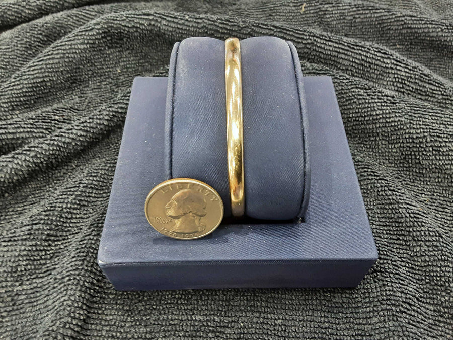 Bangle Bracelet - Yellow Gold 14k (.585) 13.9 grams 8 inch