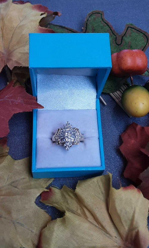 Women's Ring - Yellow Gold 10k (.417) 5.2 grams Size 7.5