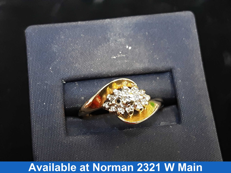 Women's Ring - Yellow Gold 14k (.585) 2.6 grams Size 8