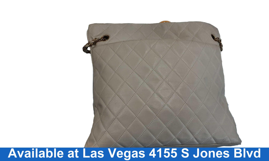Chanel Cc White Purse / Handbag
