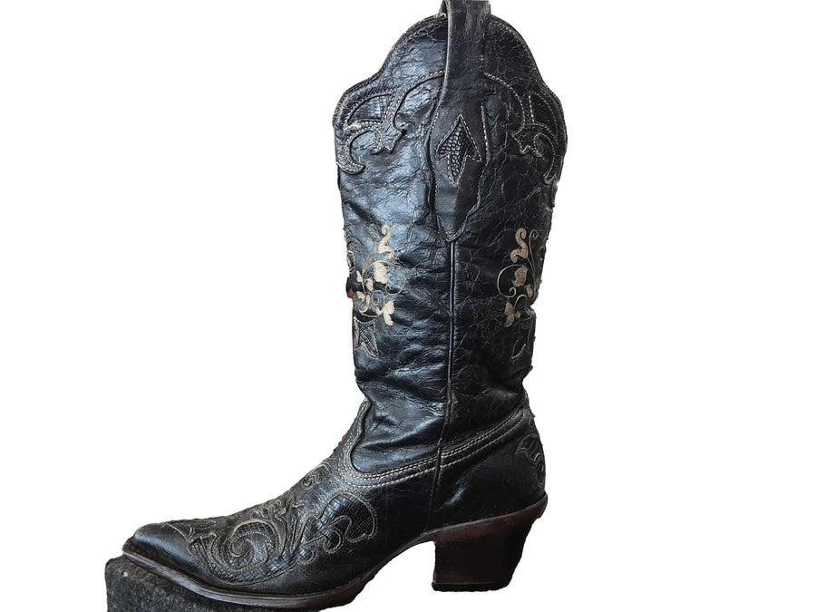 Corral Black