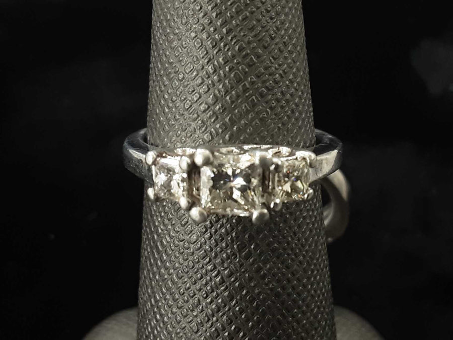 Ring - Engagement Set - Platinum 11.7 grams Size 6
