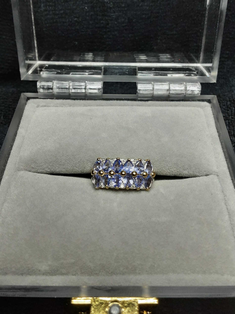 14k Yellow Gold Ring With Light Purple Gem Stones