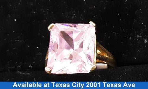 Women's Ring - Yellow Gold 10k (.417) 5.8 grams Size 7