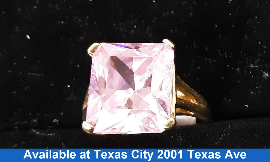 Women's Ring - Yellow Gold 10k (.417) 5.8 grams Size 7