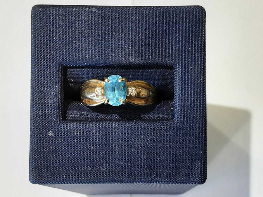 Women's Ring - Yellow Gold 14k (.585) 2.2 grams Size 6