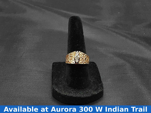 Women's Ring - Yellow Gold 14k (.585) 4 grams Size 6.5