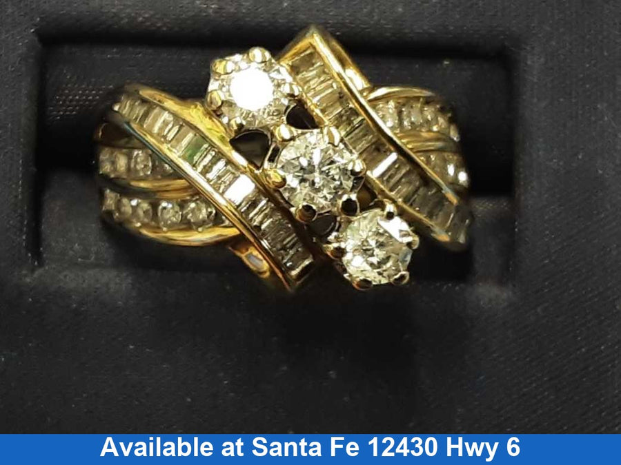 Women's Ring - Yellow Gold 10k (.417) 4.5 grams Size 6.5
