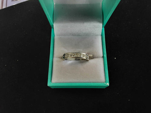 Ring - Wedding Band - White Gold 14k (.585) 4.5 grams Size 8