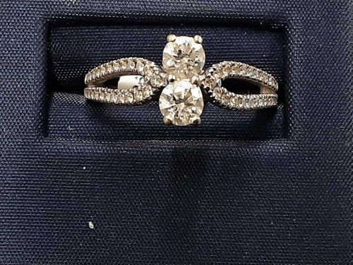 Women's Ring - White Gold 14k (.585) 3.6 grams Size 7