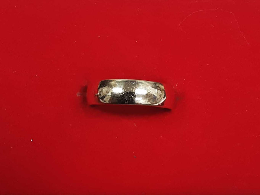 Ring - Wedding Band - Yellow Gold 14k (.585) 5.2 grams Size 9.5